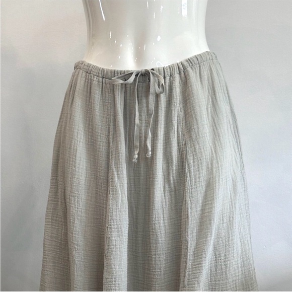 St. Tropez Boho Gauze Flouncy & Flowy Midi Skirt - Picture 6 of 10
